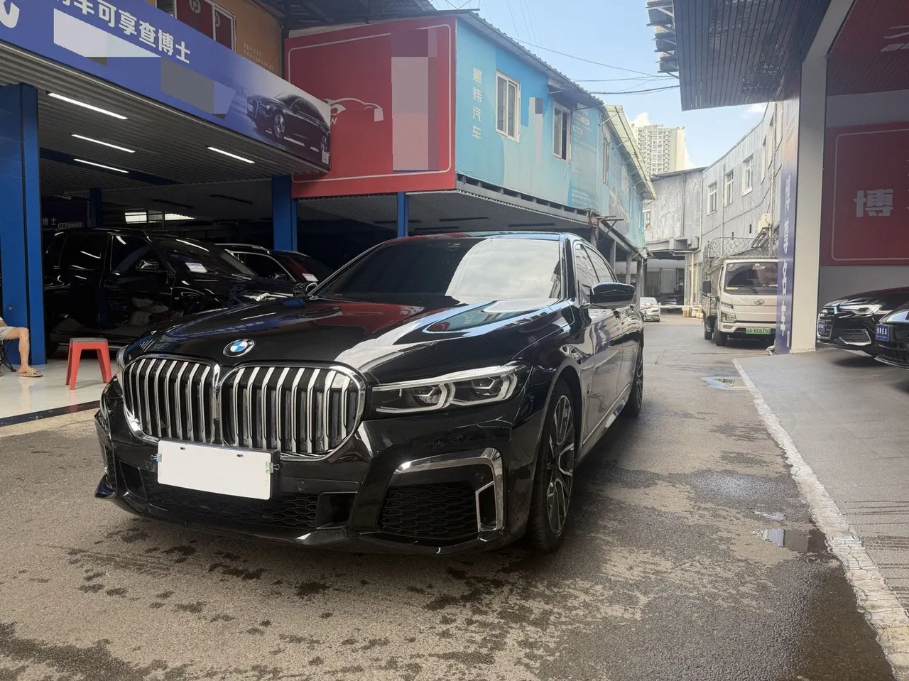 打开图片灯箱:BMW 7 Series (Imported) 2021 740Li 3.0T Leading M Sports Suit Automatic Gear