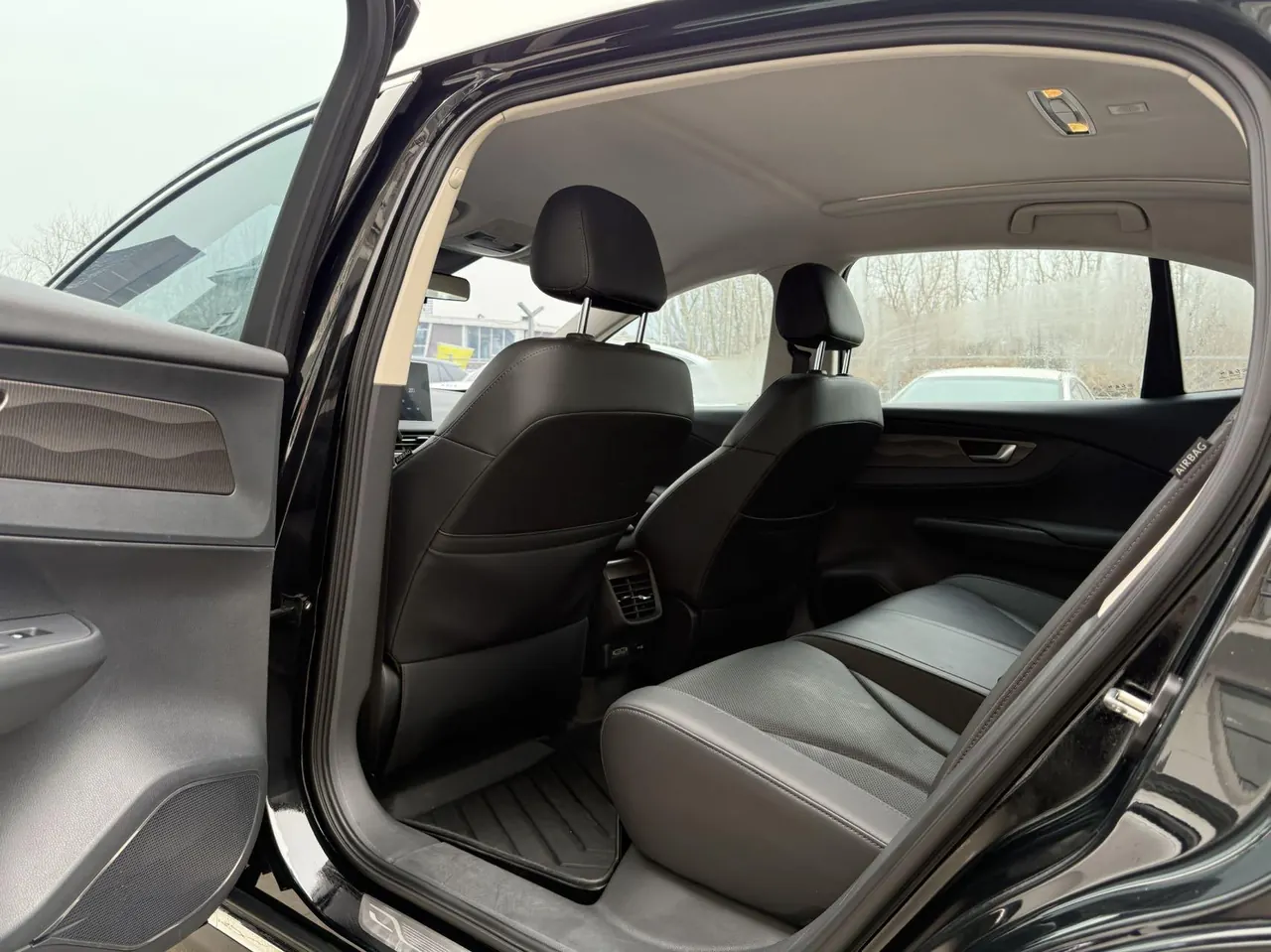 HongQi 2023 E-QM5 E-QM5 PLUS automatic gear 7