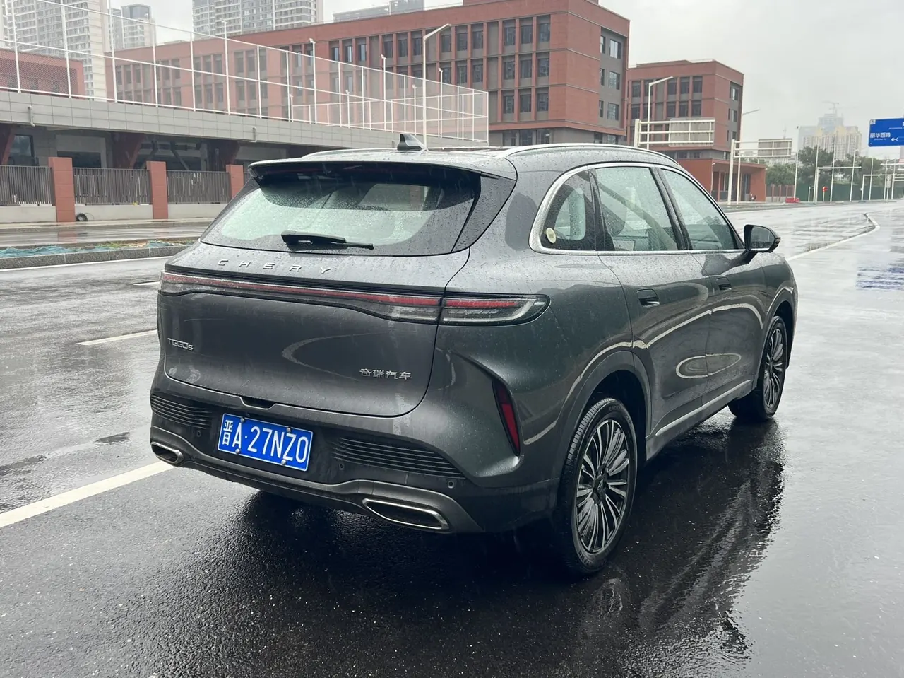 Chery 2026 Ruihu 8 1.6T Tiger Kunpeng Edition Honorable Automatic Gear 9