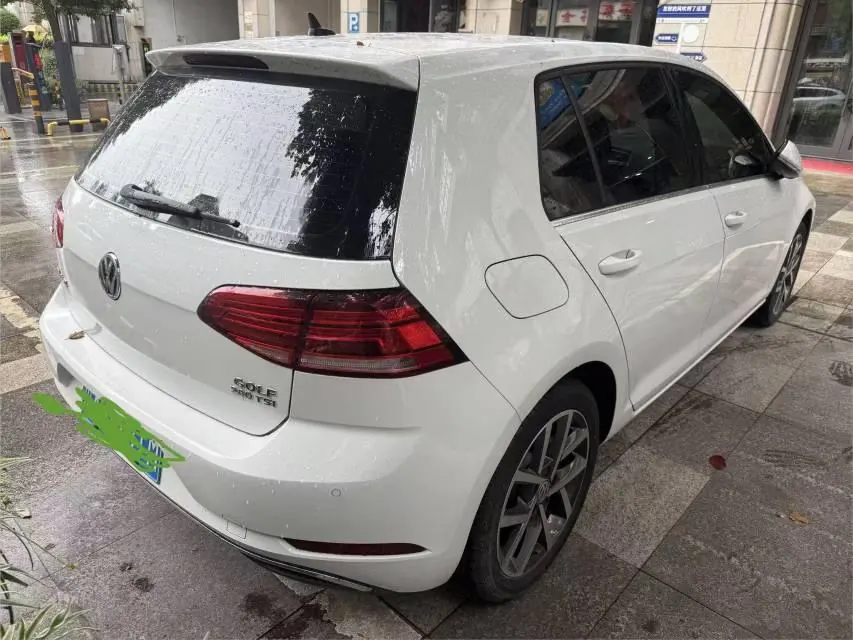 Volkswagen 2020 Golf 7 1.4TSI 280TSI Beloved Edition Comfortable Automatic 2