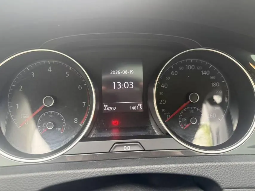 Volkswagen 2020 Golf 7 1.4TSI 280TSI Beloved Edition Comfortable Automatic 5