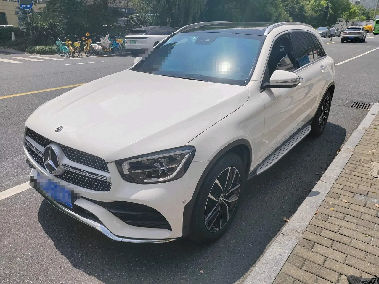 Open image lightbox: Mercedes Benz 2020 GLC 300 L 4MATIC 2.0T Dynamic (Modified) Automatic Gear