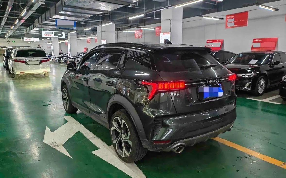 LYNK&amp;CO 2023 LYNK&amp;CO 06 1.5T Remix Hero automatic gear 2