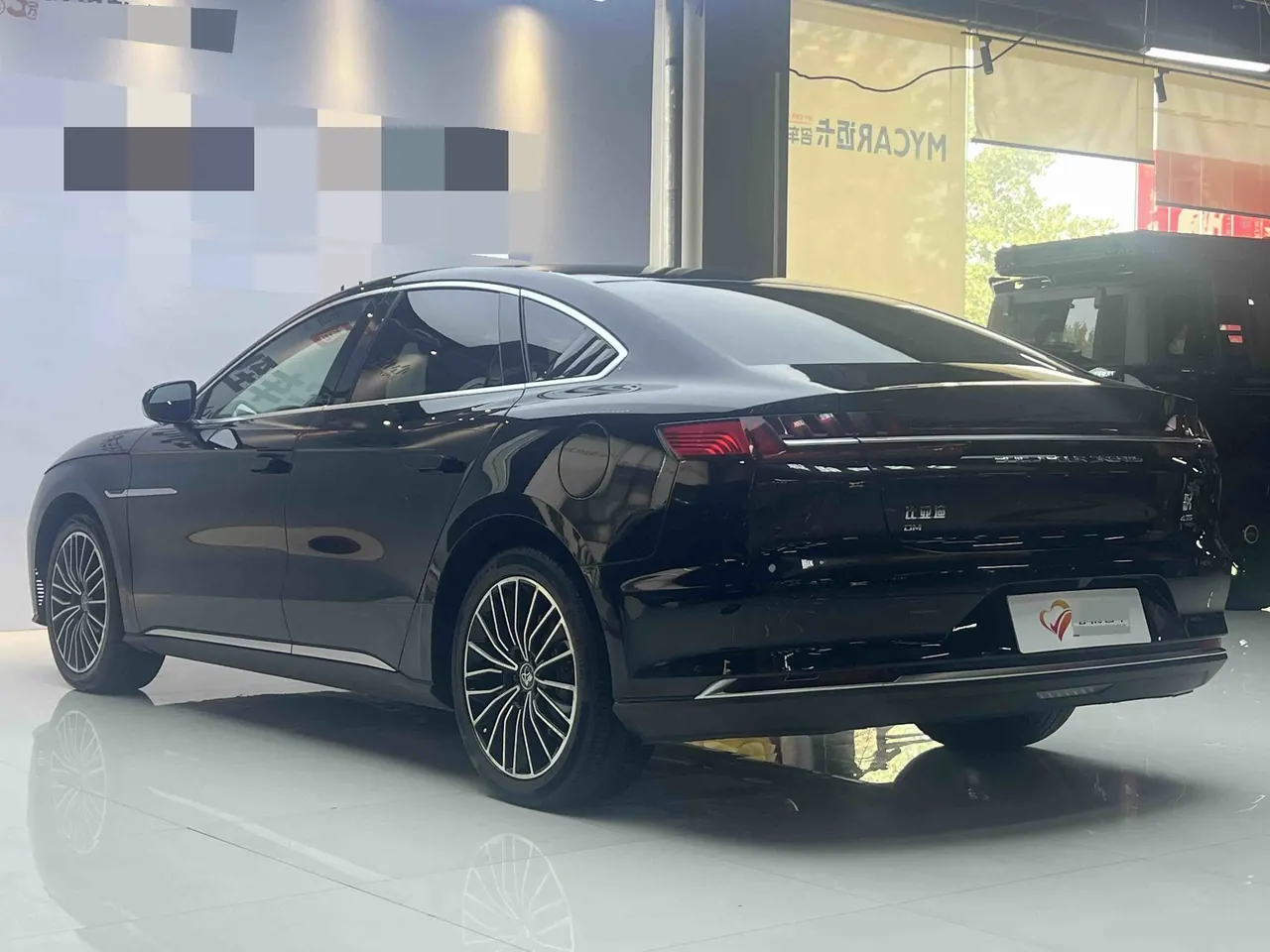 BYD 2020 Han DM 2.0T four-wheel drive performance version luxury automatic gear 7