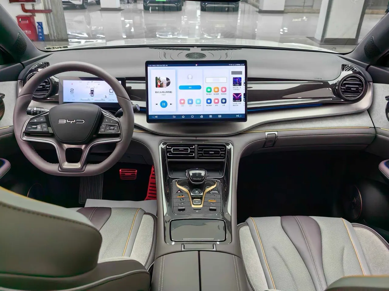 BYD 2023 frigate 07 DM-i 1.5T stepless 100KM noble automatic gear 3