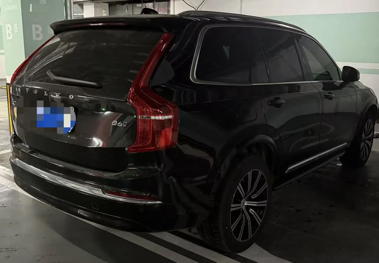 Volvo XC90 (Imported) 2024 XC90 48V 2.0T B6 Zhiyi Deluxe Edition 7-seat Automatic Gear 2