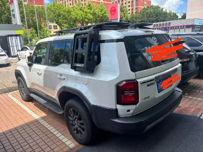Toyota 2024 Prado HEV 2.4T all-around TX version 5-seat automatic gear 3