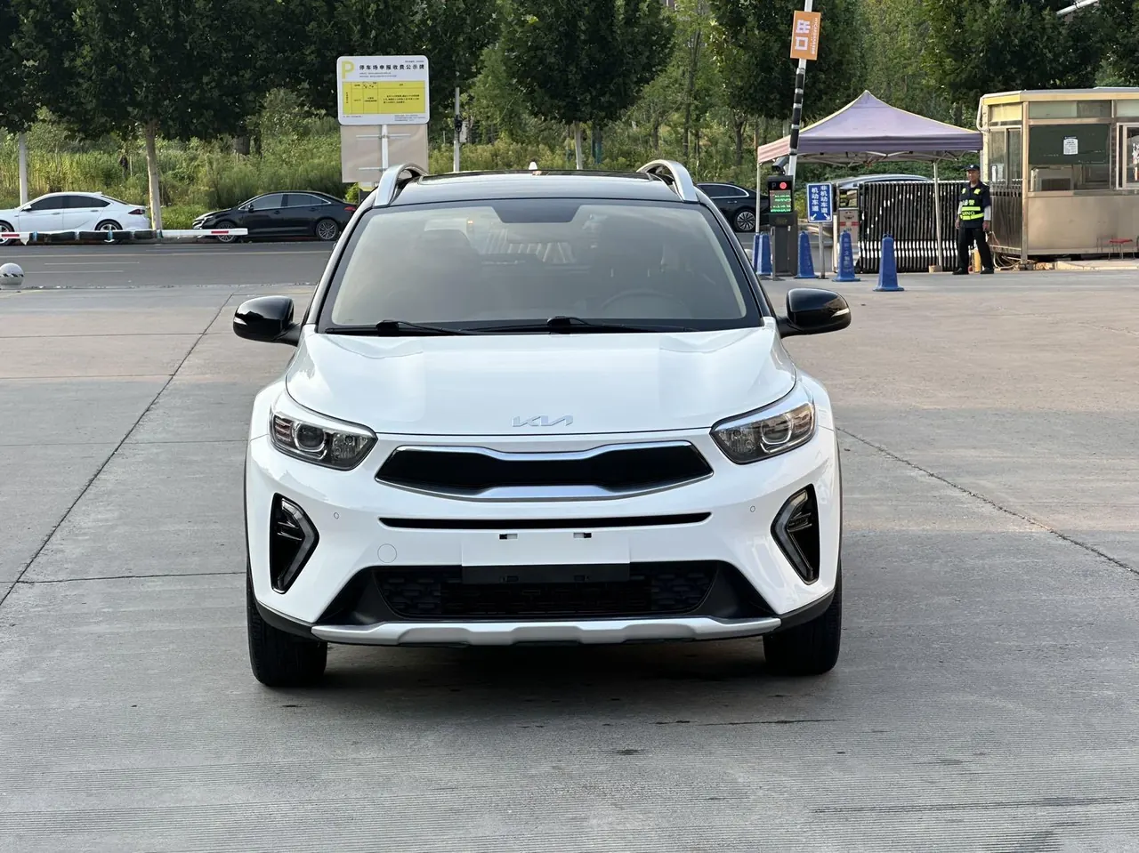 Kia 2021 Yi Run 1.4 Stepless Sunroof Automatic Transmission 2