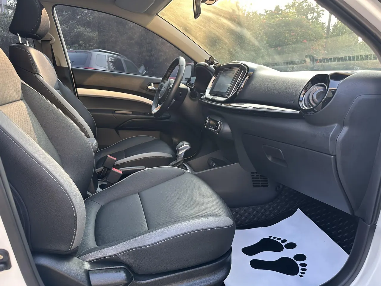Kia 2021 Yi Run 1.4 Stepless Sunroof Automatic Transmission 7