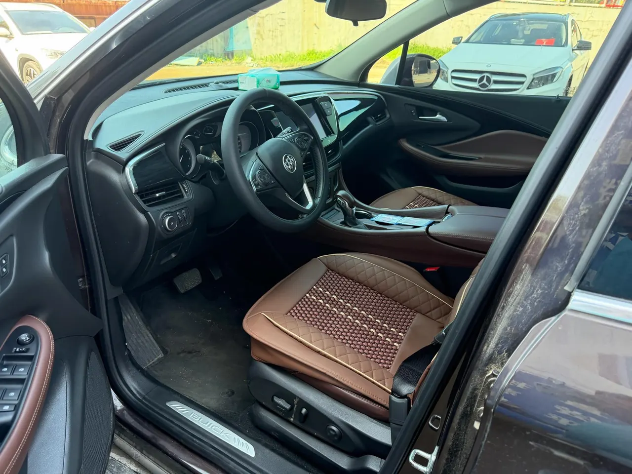Buick 2021 Angkewei 1.5T 532T Two-Drive Elite Automatic Gear 2