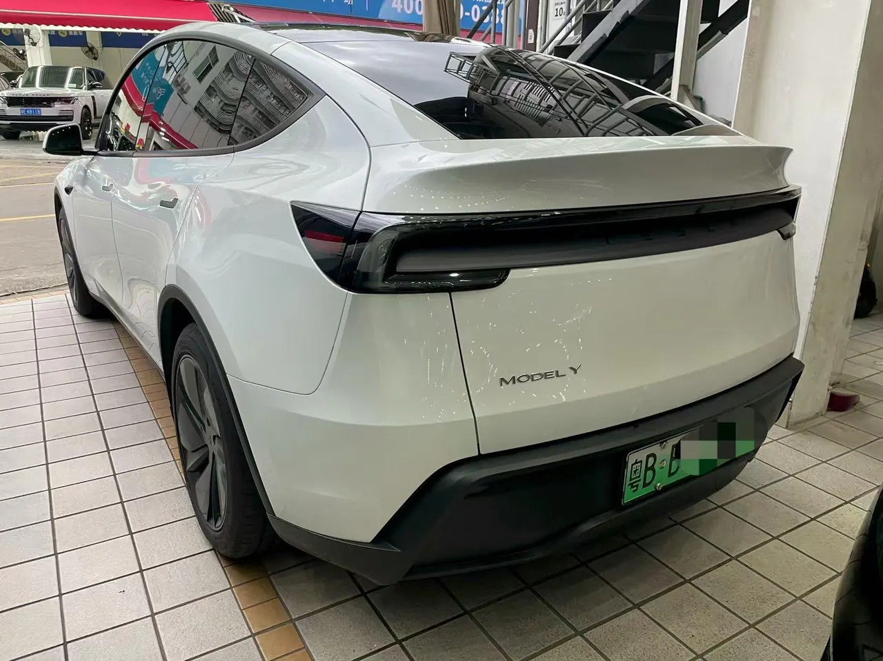Tesla 2025 Model Y rear-wheel drive version automatic transmission 4