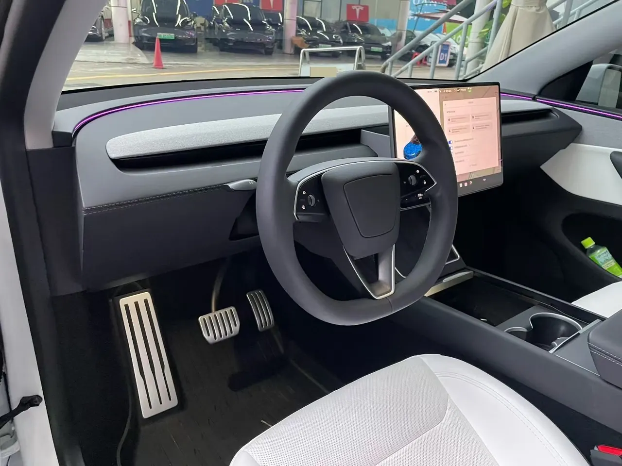 Tesla 2025 Model Y rear-wheel drive version automatic transmission 6