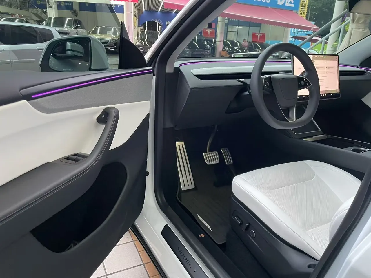 Tesla 2025 Model Y rear-wheel drive version automatic transmission 7