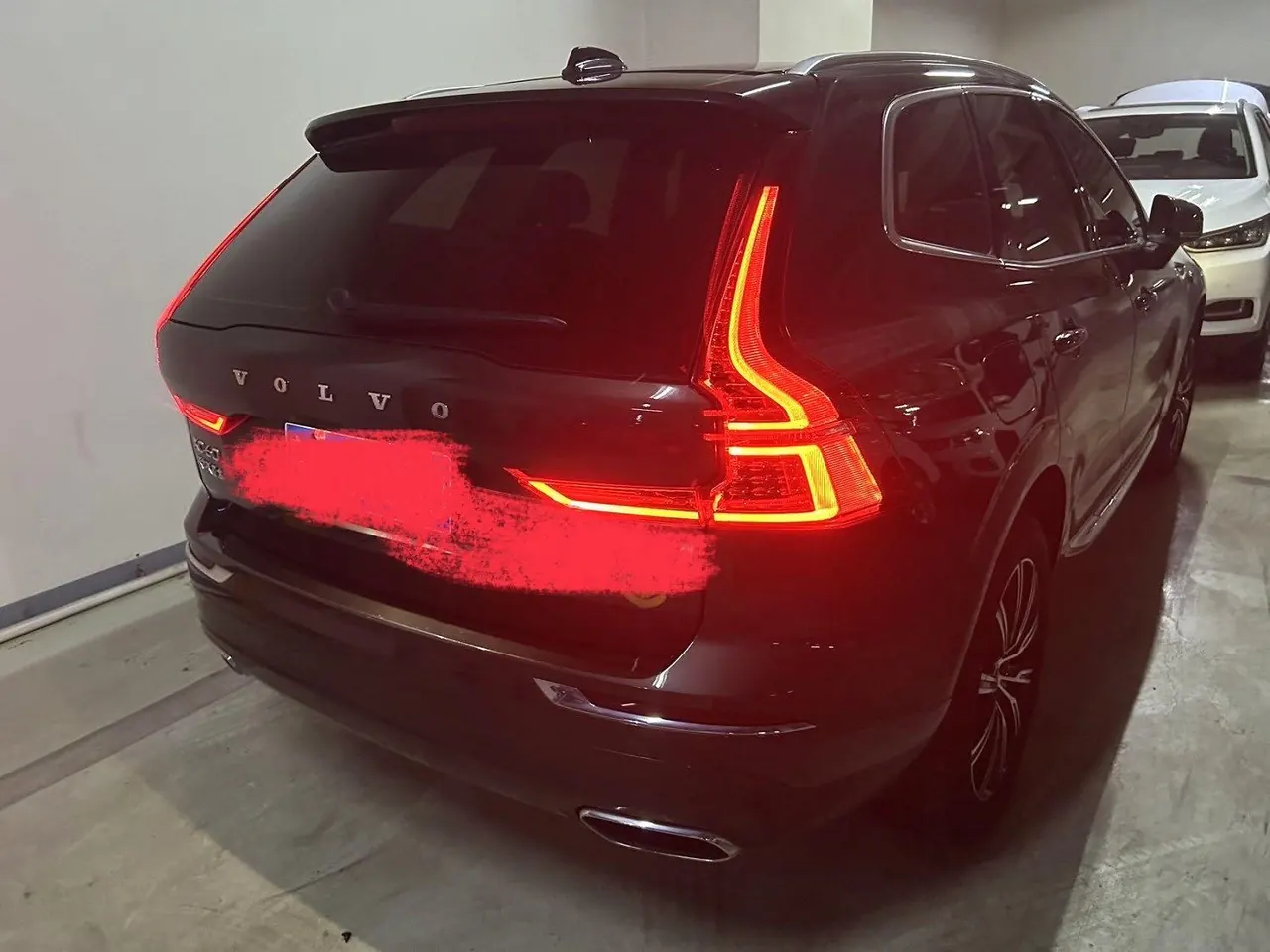 Volvo XC60 New Energy 2022 XC60 PHEV 2.0T T8 Four-wheel Drive Zhiyuan Deluxe Edition Automatic Gear 3