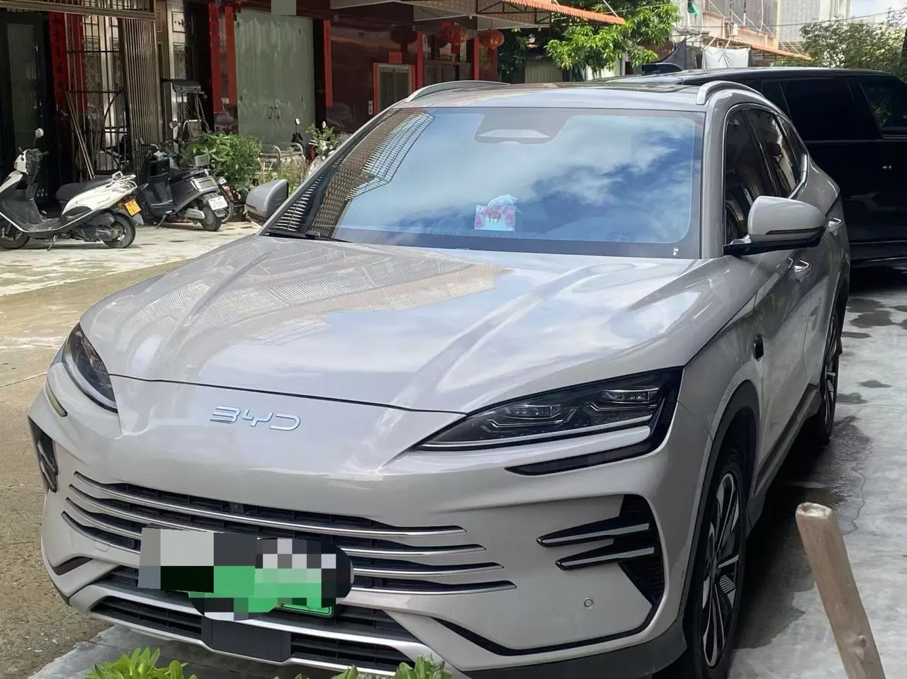 Open image lightbox: BYD Song PLUS New Energy 2025 Song PLUS DM-i 1.5 Stepless Smart Driving Edition 112KM Honorable Automatic Gear