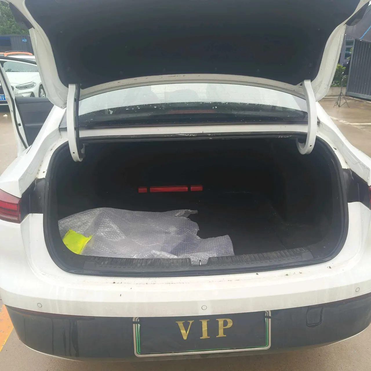 Roewe 2025 E 6 520km Travel Edition Automatic Gear 13