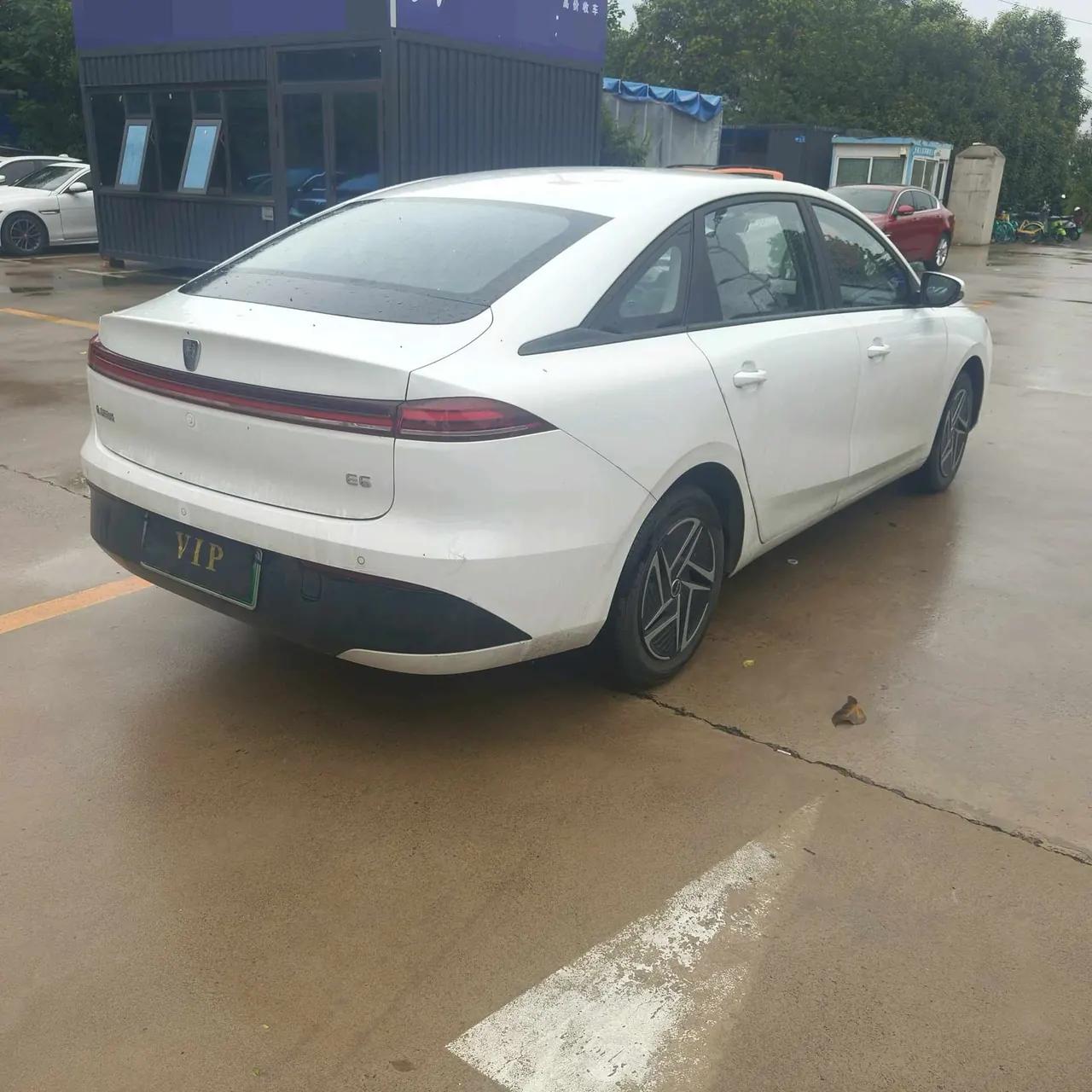 Roewe 2025 E 6 520km Travel Edition Automatic Gear 5