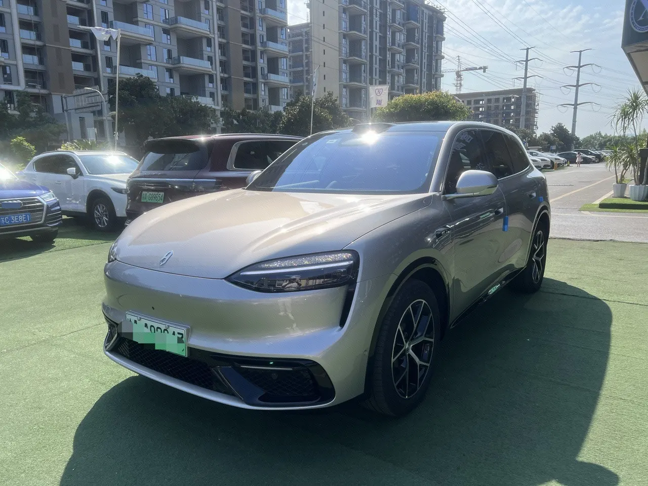 Open image lightbox: AITO 2026 AITO M6 EV Max automatic transmission