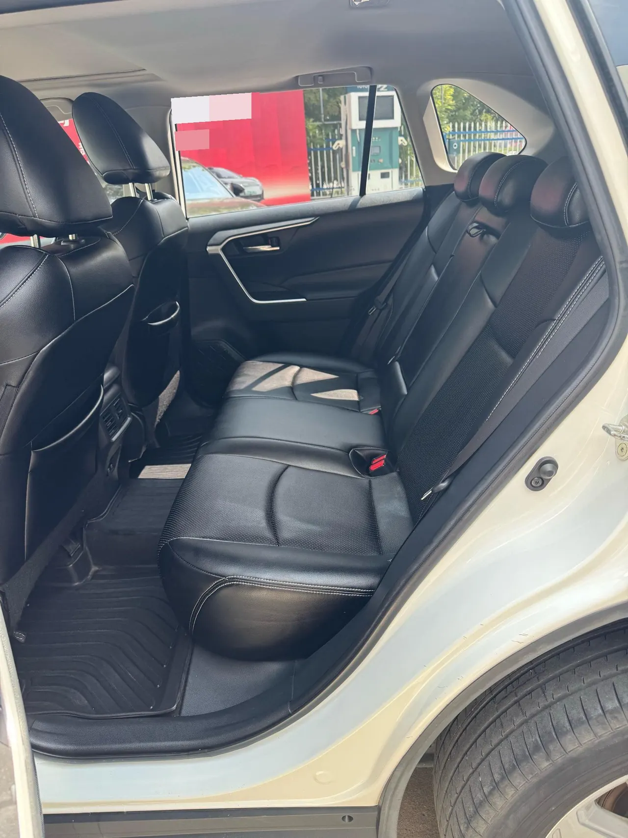 Toyota 2021 RAV4 Rongbo 2.0 Stepless Two-Drive Fashion Edition Automatic Gear 5