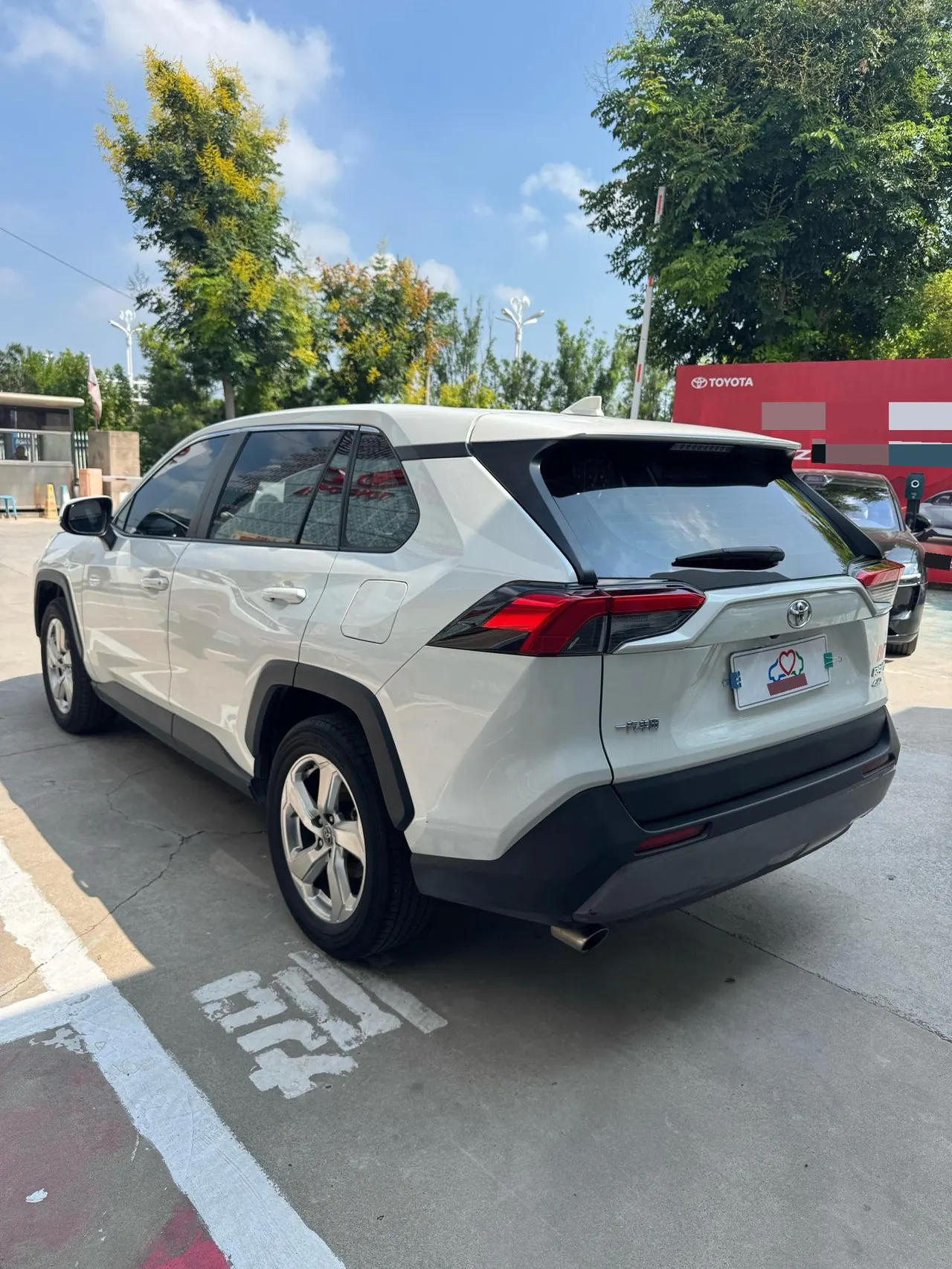 Toyota 2021 RAV4 Rongbo 2.0 Stepless Two-Drive Fashion Edition Automatic Gear 7