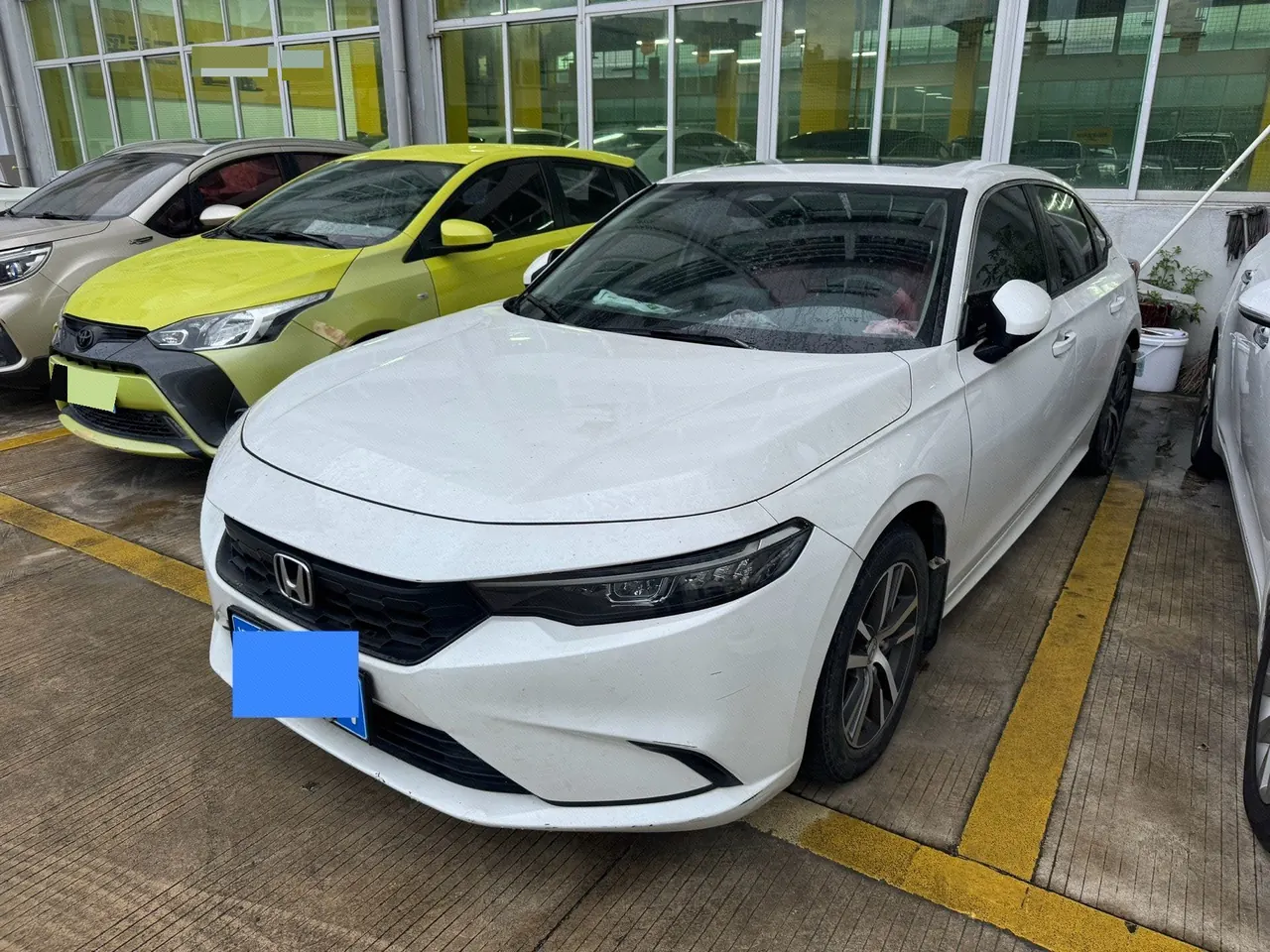 打开图片灯箱:Honda 2023 model 1.5T stepless 240TURBO leading version automatic gear
