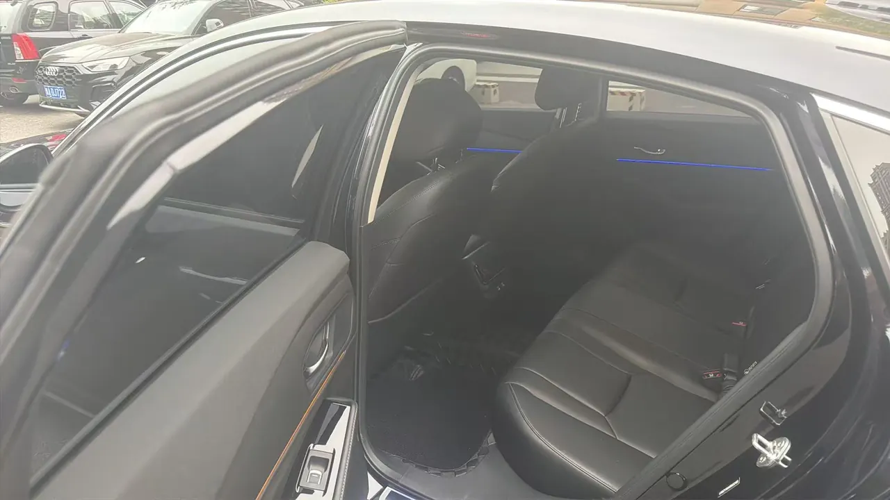 Honda 2023 11th Generation Accord 1.5T Stepless 260TURBO Deluxe Automatic Gear 3