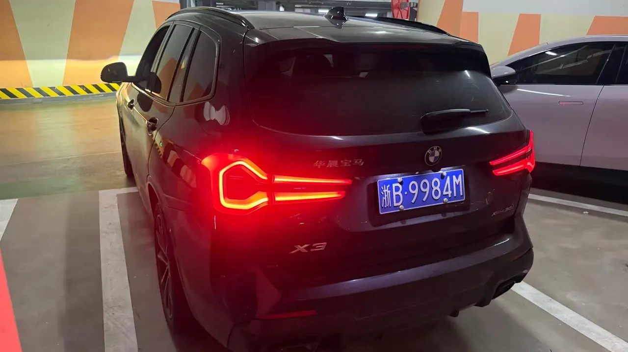 BMW 2023 X3 xDrive30i 2.0T Leading M Obsidian Night Suit Automatic Gear 7