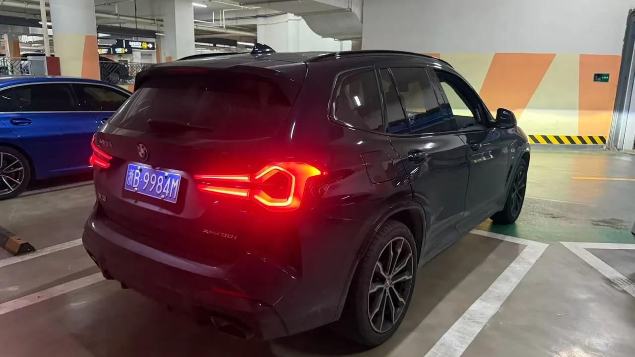 BMW 2023 X3 xDrive30i 2.0T Leading M Obsidian Night Suit Automatic Gear 8