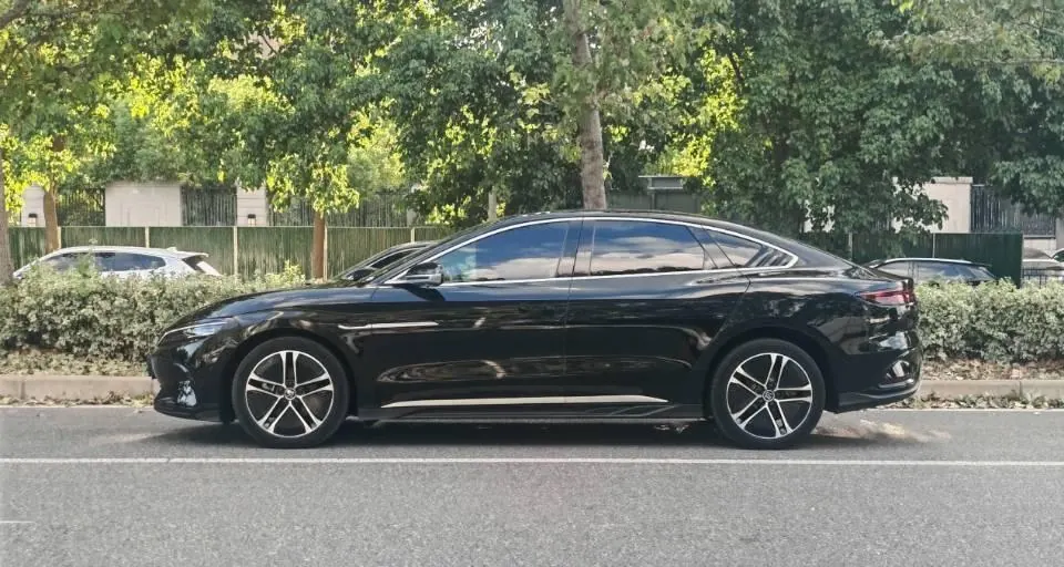 BYD 2023 Han EV 605KM Champion Edition Precursor Honorable Automatic Gear 3