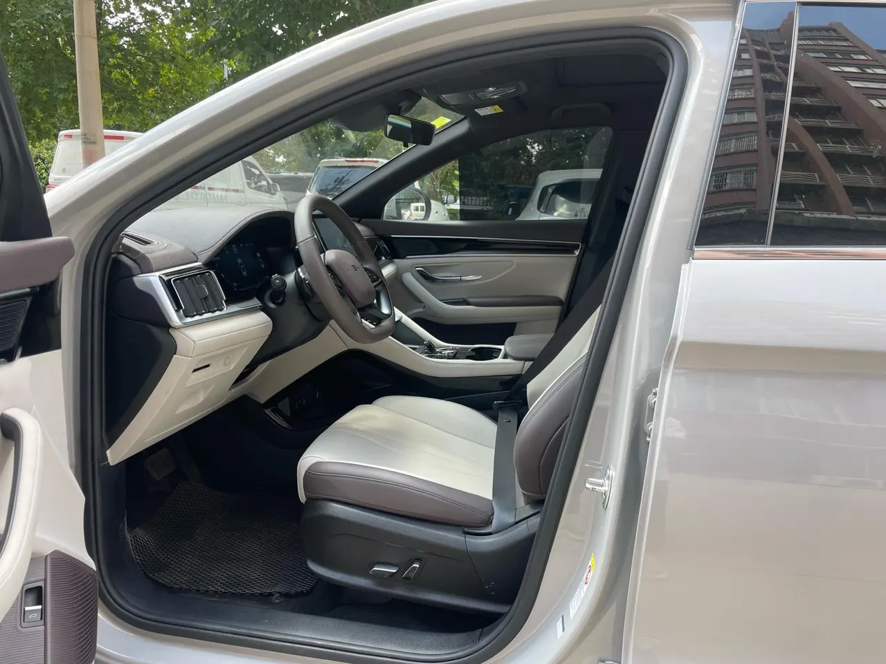 BYD Song PLUS New Energy 2025 Song PLUS EV 520km Honorable Automatic Gear 3