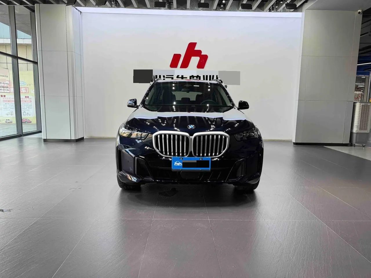 BMW 2025 X5 xDrive30Li 48V 2.0T exclusive m sports obsidian night suit automatic gear 2