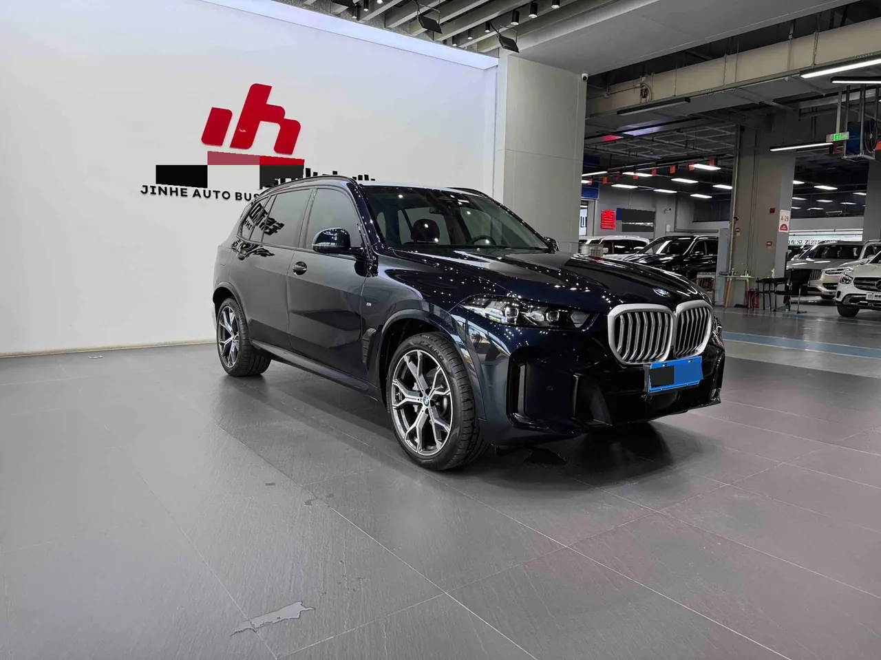 BMW 2025 X5 xDrive30Li 48V 2.0T exclusive m sports obsidian night suit automatic gear 3