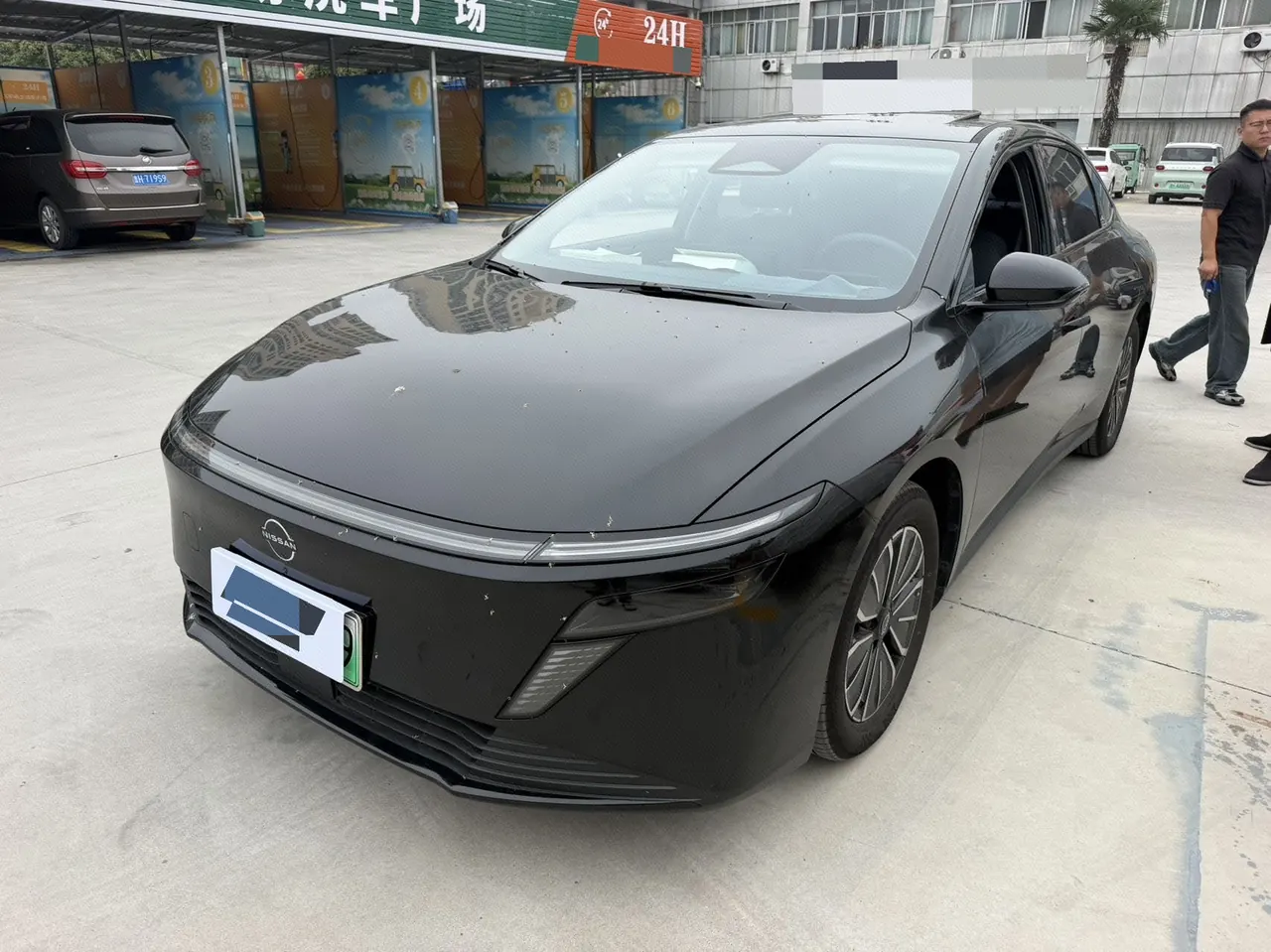 Nissan 2026 N6 1.5 180 Max Automatic - View 1