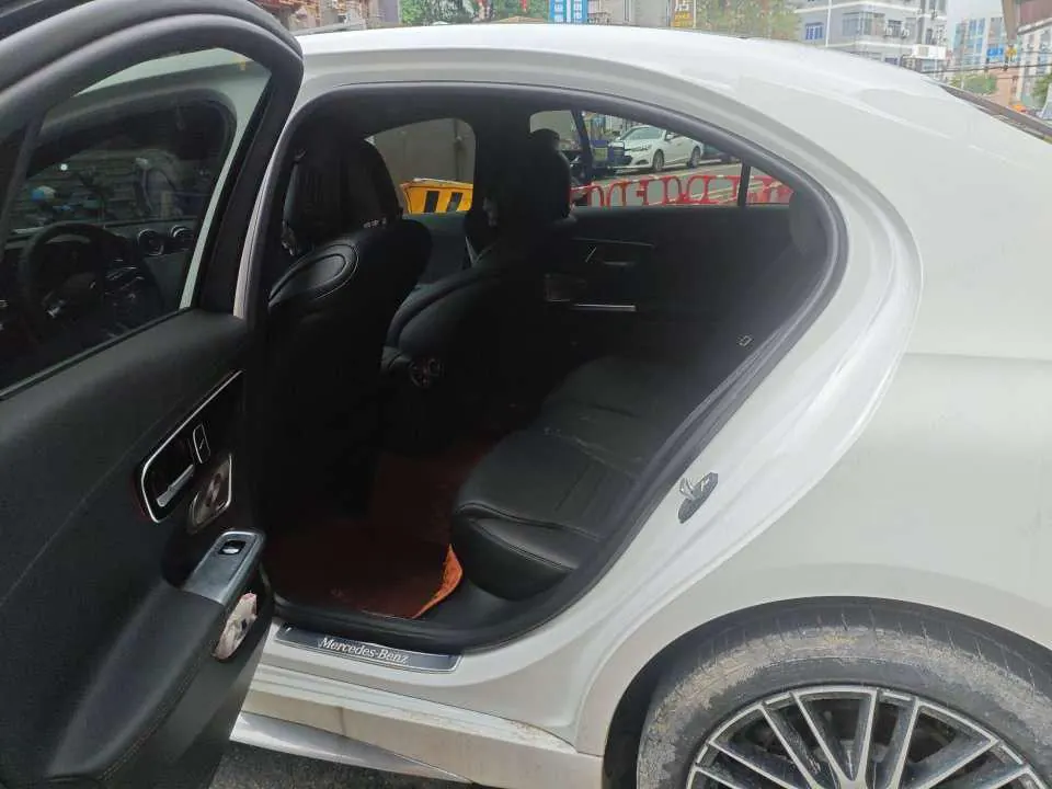 Mercedes Benz Class C 2026 C 260 L 48V 2.0T Sports Edition Automatic Gear 3
