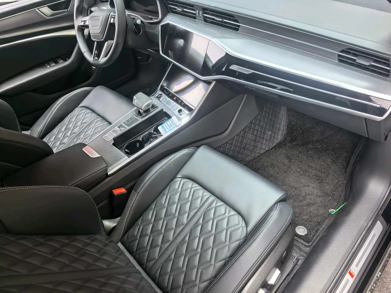Audi 2026 A6L 2.0TFSI 45TFSI Prestige Dynamic Edition Automatic 4
