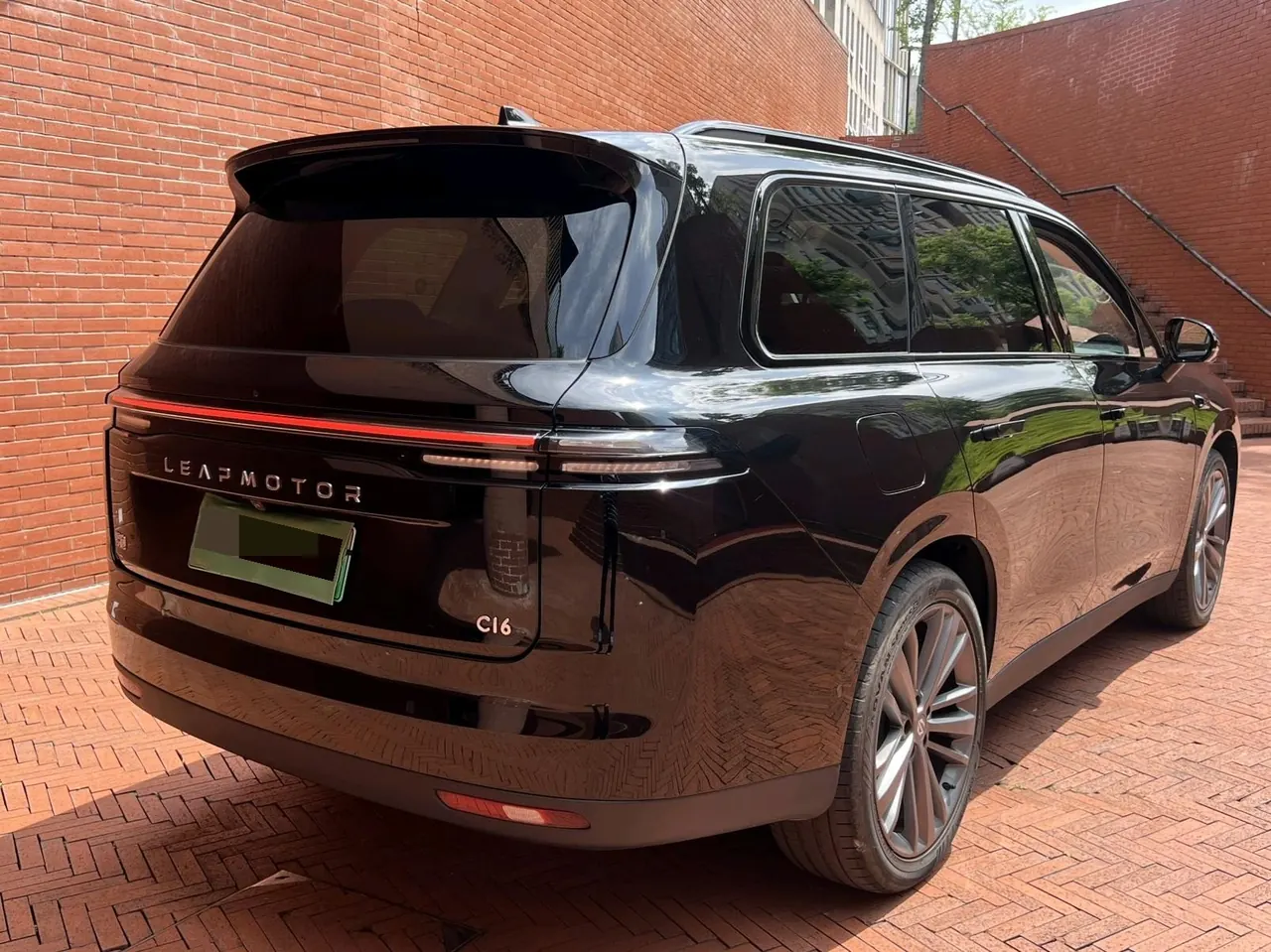 Leapmotor 2026 C 16 280 Laser Radar Zhizun Edition 6-seat Automatic Gear 4