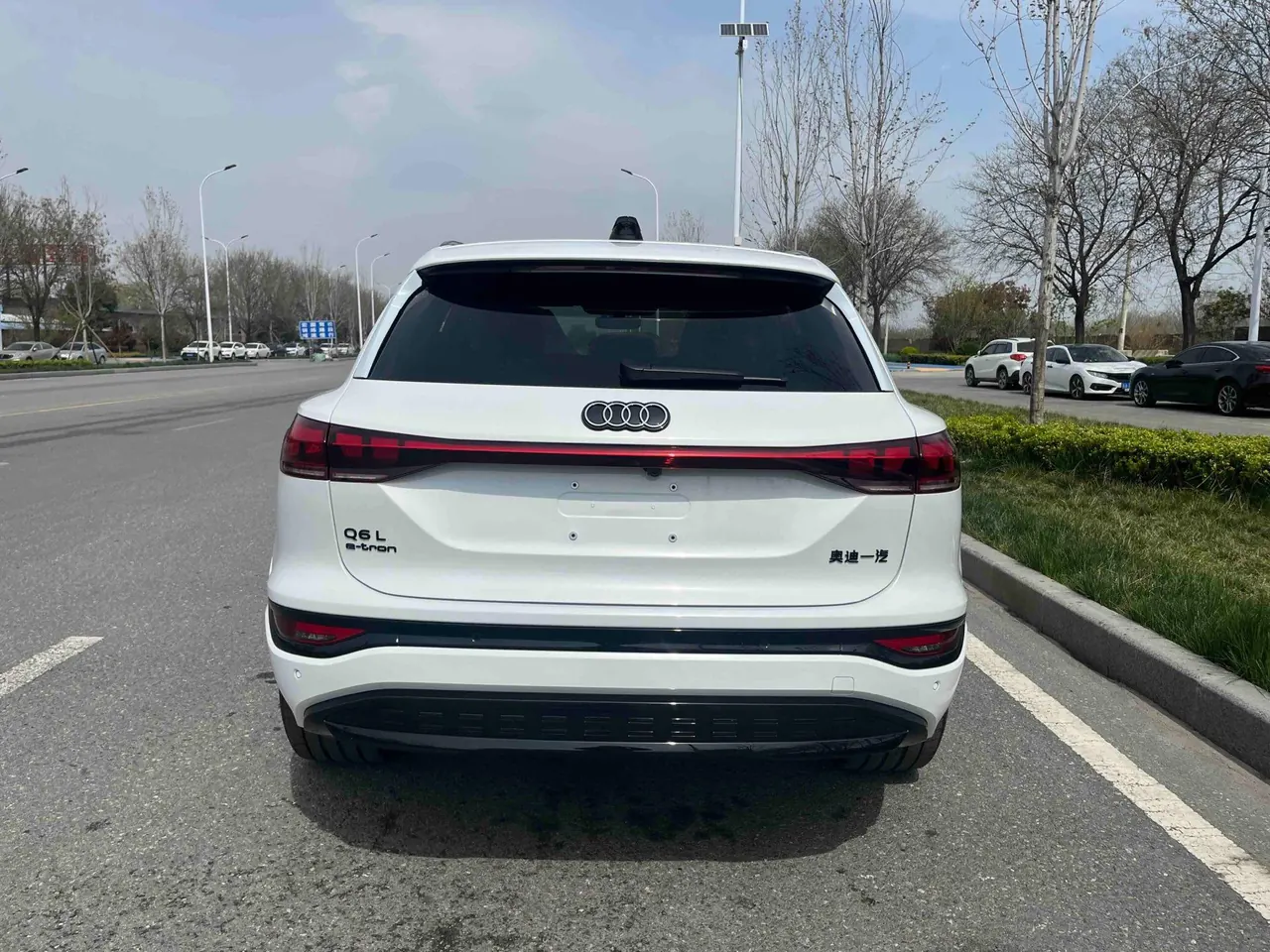 Audi 2026 Q6L Sportback e-tron Starts Pilot Edition Automatic Gear 15