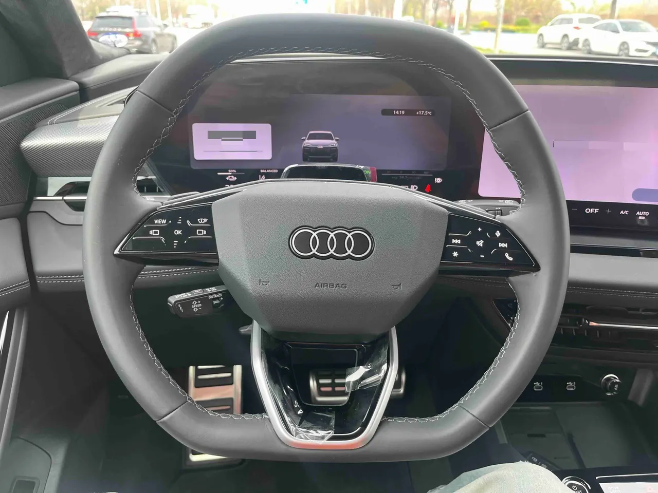 Audi 2026 Q6L Sportback e-tron Starts Pilot Edition Automatic Gear 4