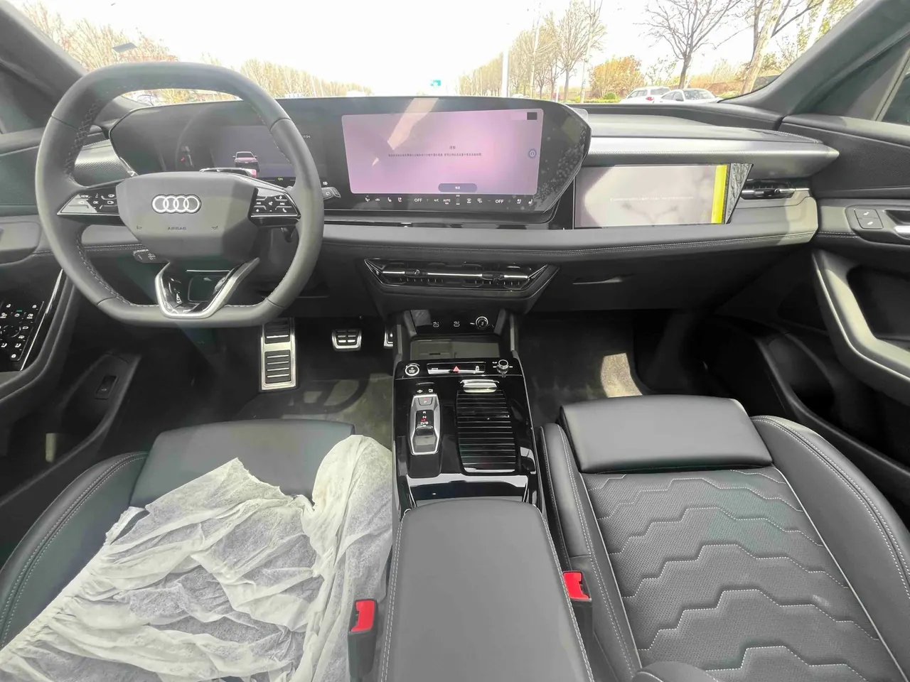Audi 2026 Q6L Sportback e-tron Starts Pilot Edition Automatic Gear 5