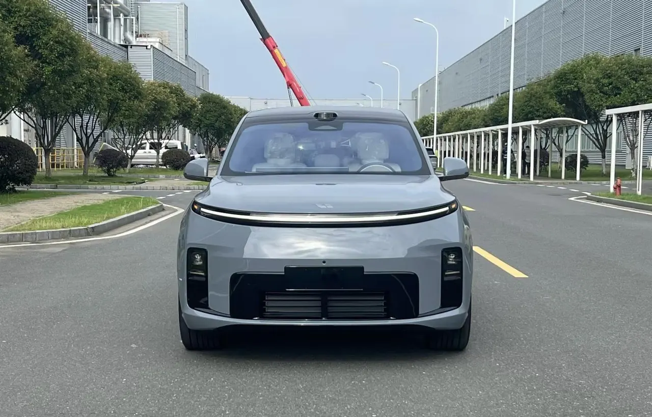 Li 2026 L8 Ultra Automatic 4