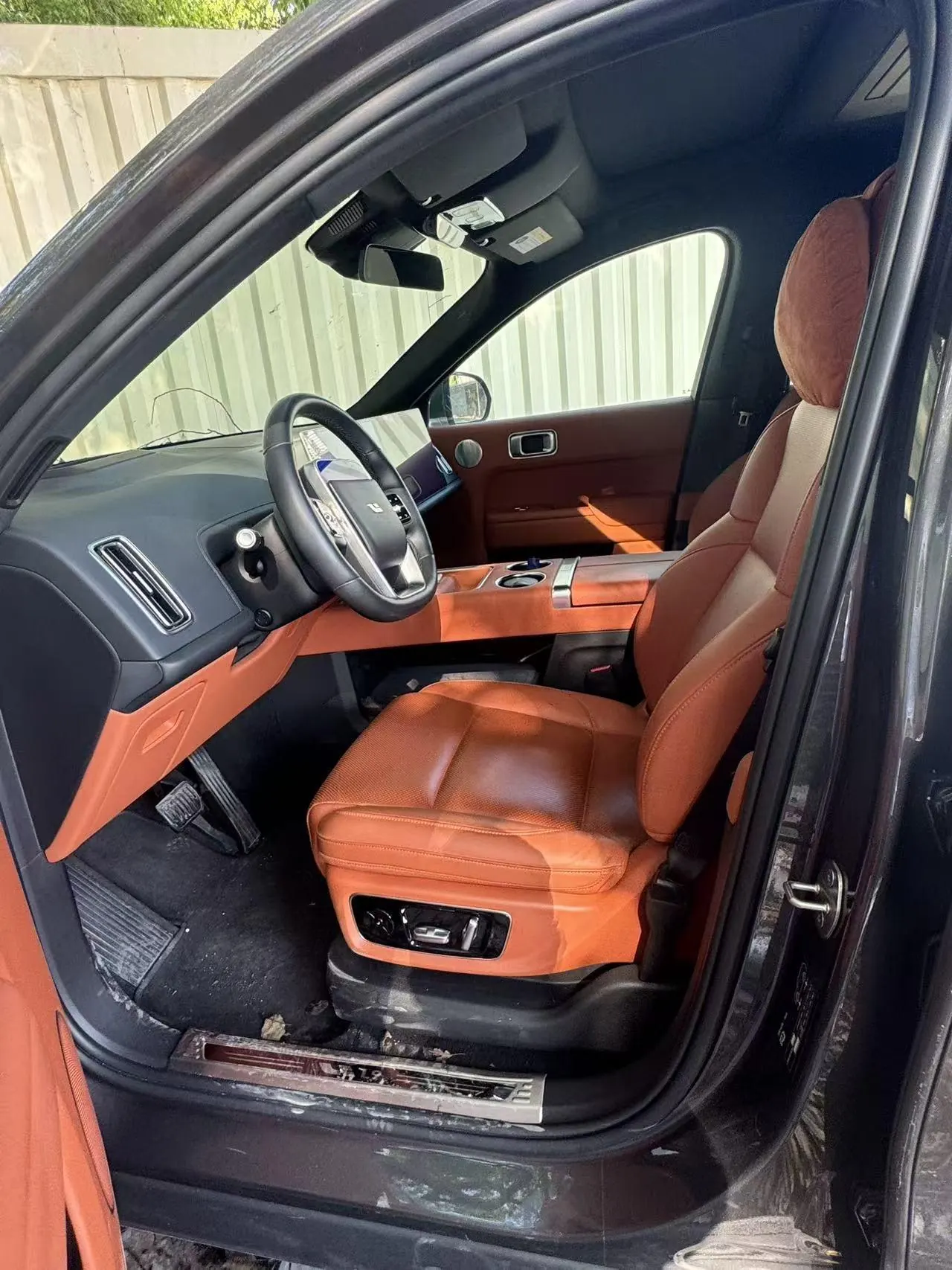 Li 2022 L9 1.5T Max Edition Automatic Gear 2