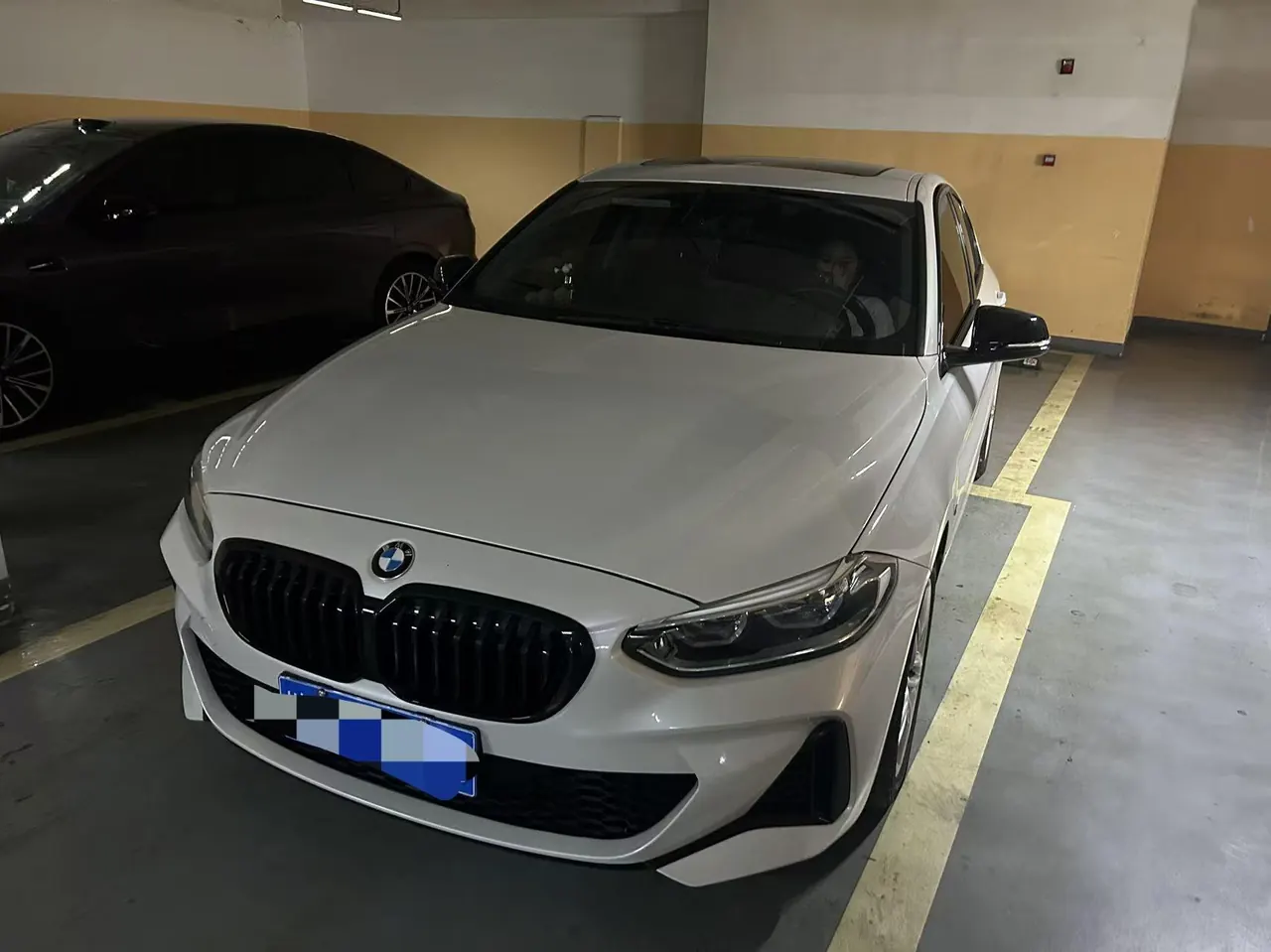 BMW 1 Series 2022 120i 1.5T M Sports Obsidian Night Edition Automatic Gear 2