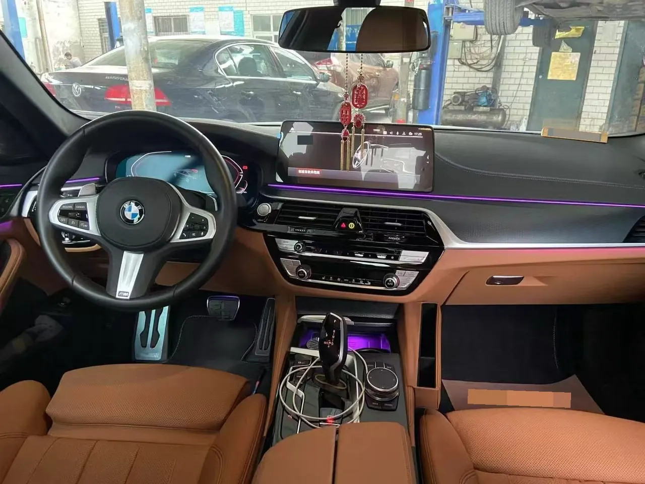 BMW 5 Series (Imported) 2022 530i 2.0T M Sports Suit (Modified 2) Automatic Gear 3
