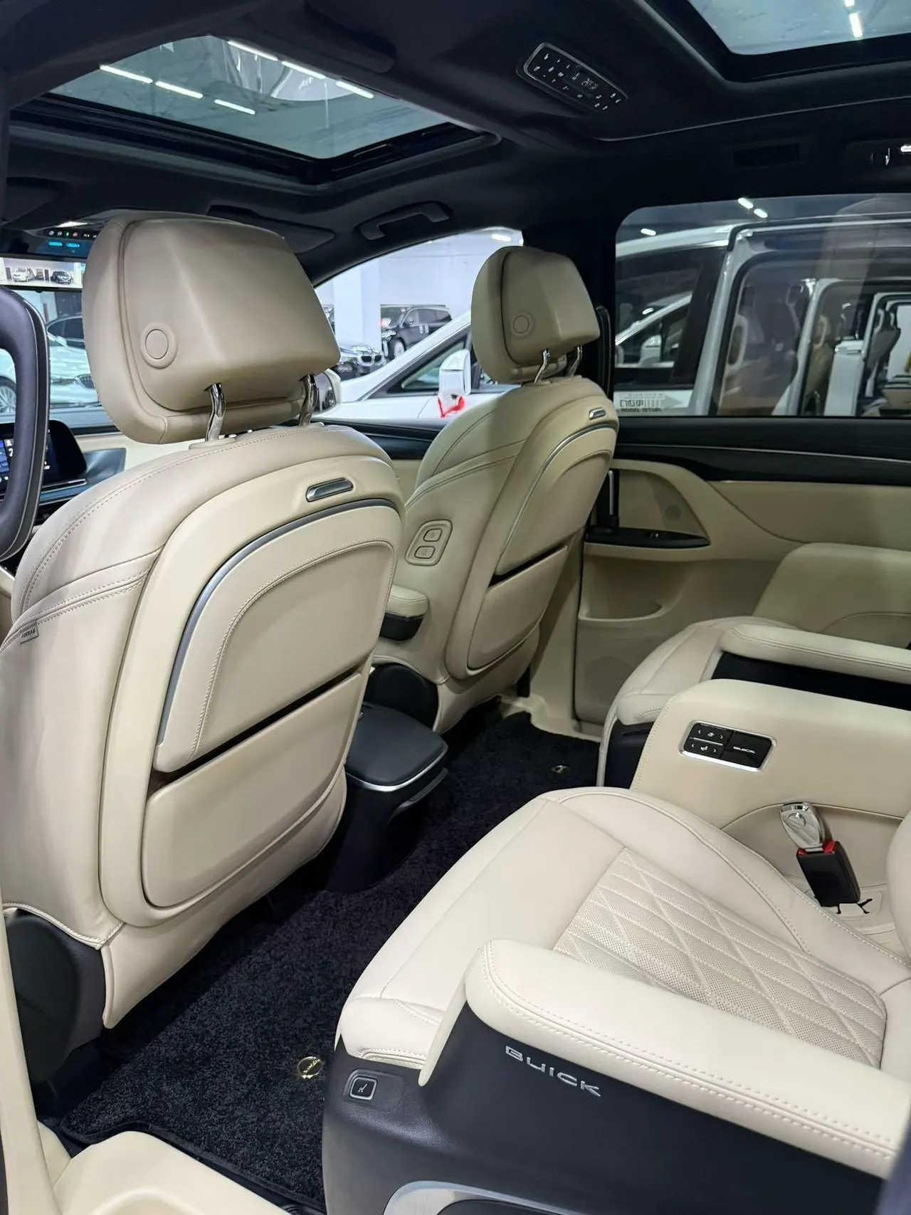 Buick 2022 GL8 ES Lu Zun 48V 2.0T 653T Luxury Automatic Gear 7