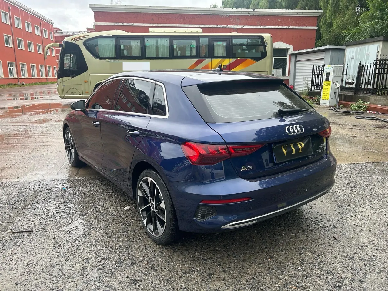 Audi 2022 A3 Sportback 1.4TFSI 35TFSI Deluxe Elegant Automatic Gear 6
