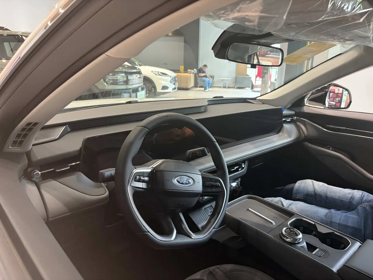 Ford 2026 Mondeo 2.0T EcoBoost Luxury Automatic 4
