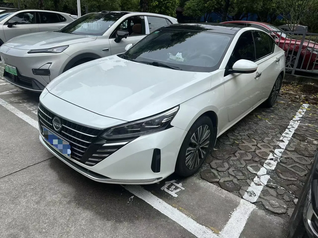 打开图片灯箱:Nissan 2022 Teana 2.0 Stepless XL-TLS Pleasant Edition Automatic Gear