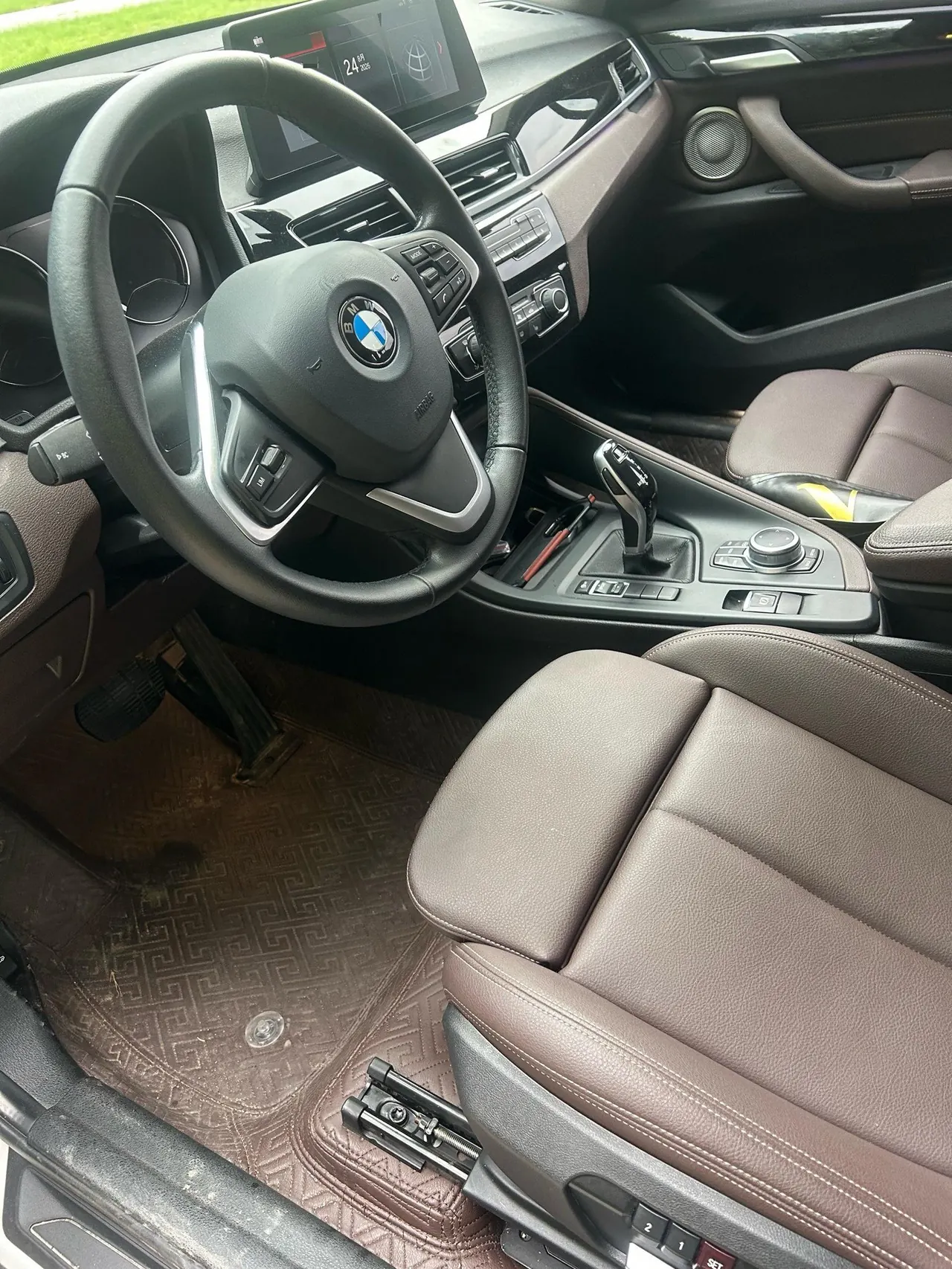 BMW 2022 X1 sDrive20Li 1.5T fashion automatic gear 8