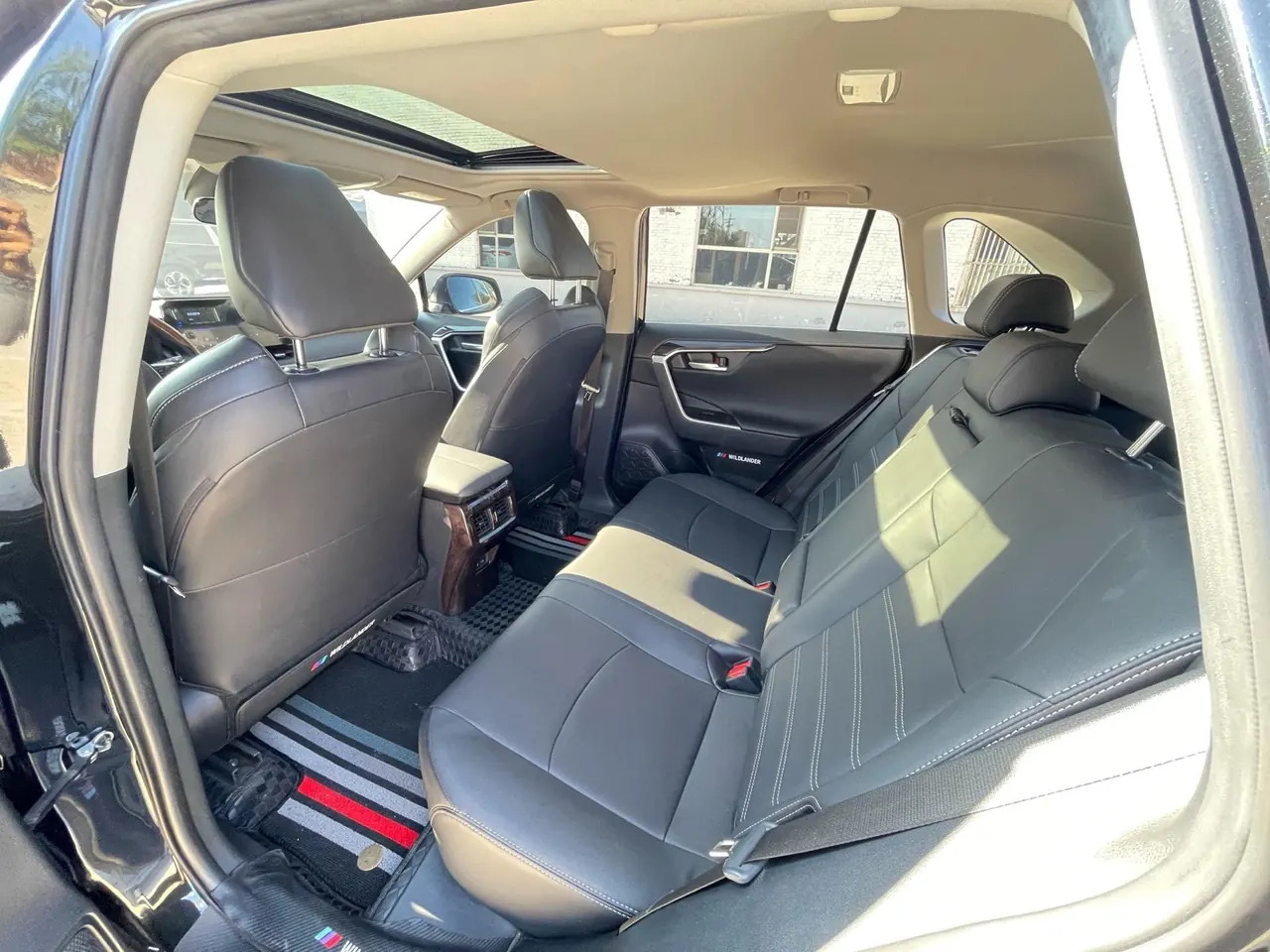 Toyota 2022 Wilanda 2.0 Stepless Two-Drive Leading Edition (Modified) Automatic Gear 4