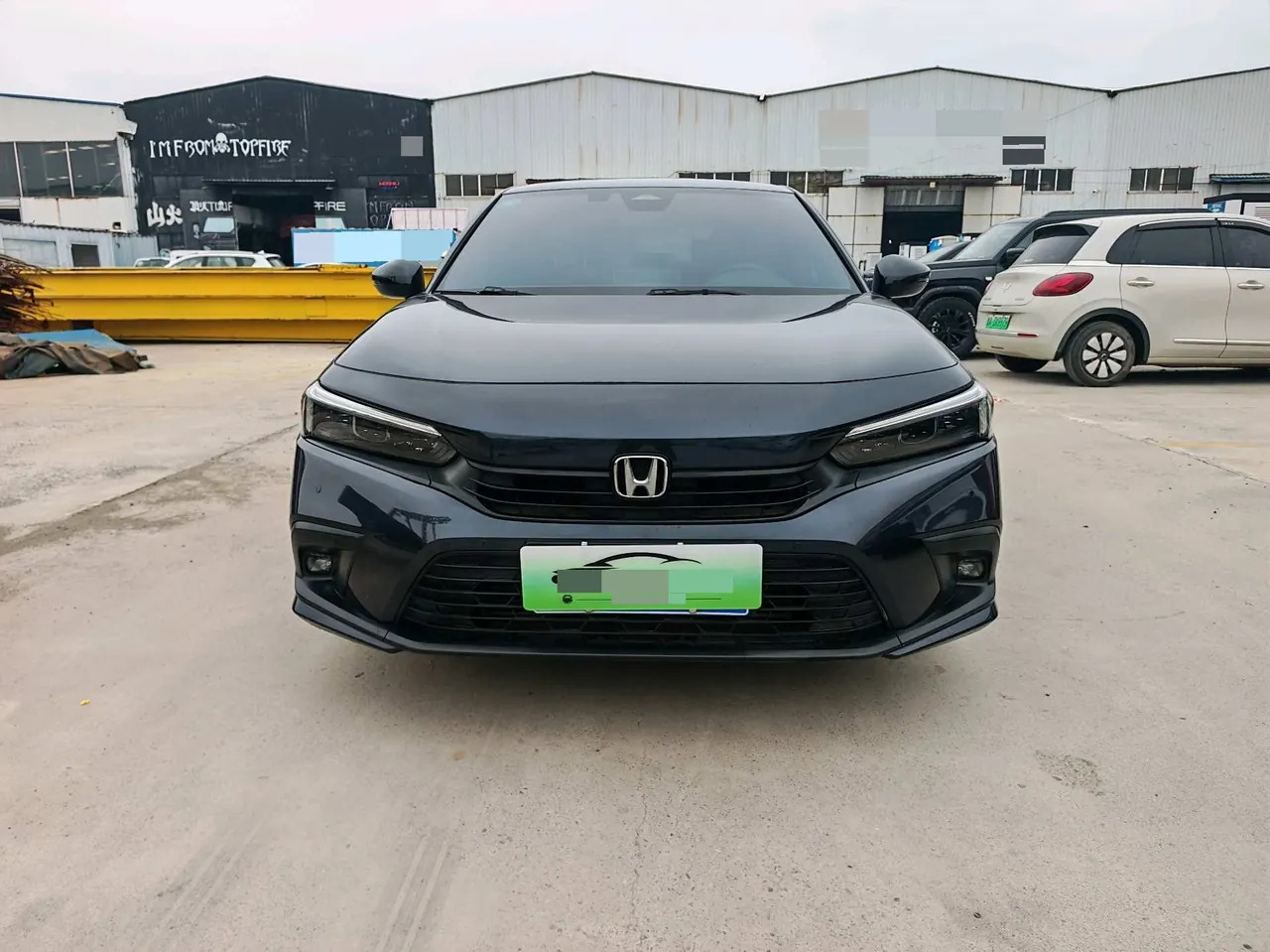 Honda 2022 Civic 1.5T Stepless 240TURBO Combustion Edition Automatic Gear 2